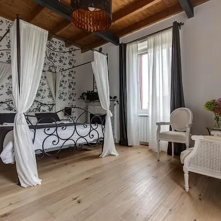 B&B Essentia