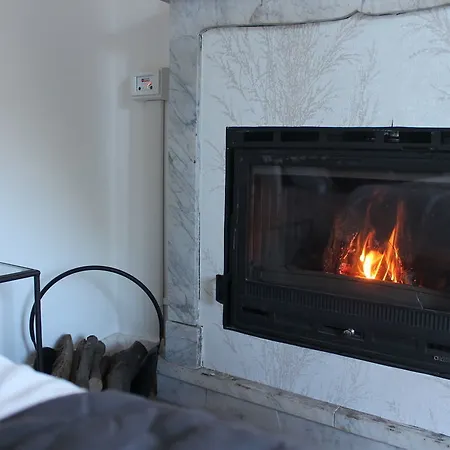 فندق مبيت وإفطار Essentia Faggeto Lario